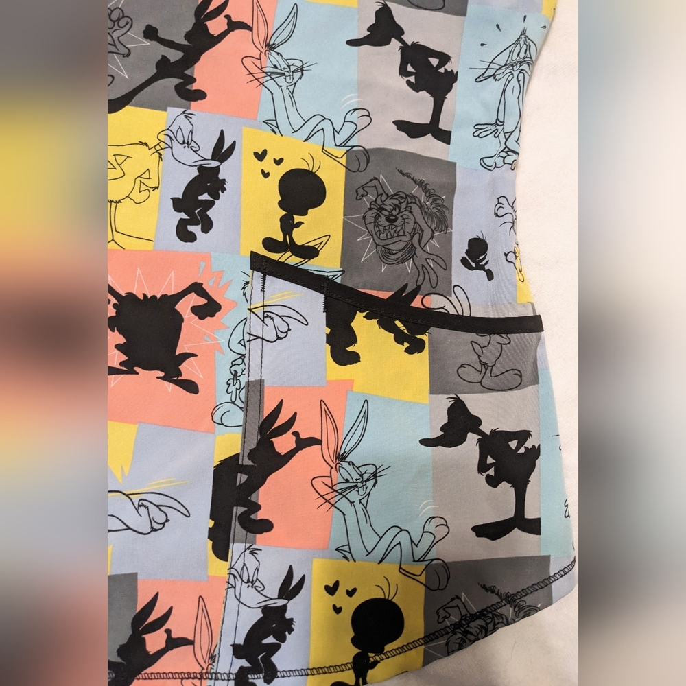 Looney Tune Characters Colorblock V-Neck Scrub Top - Picture 3 of 10
